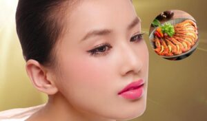 Vì sao nên kiêng trứng và hải sản sau phun mí?