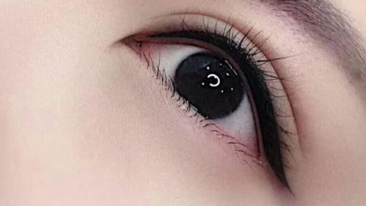 phun xam mi mo trong 2 e1762413306761