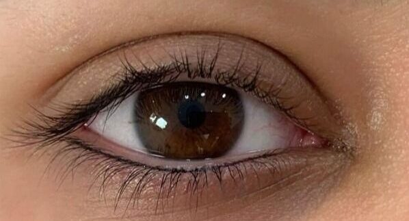 Có nên phun mí dưới không? Xăm mí mắt dưới phù hợp với ai?