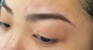 Phun mày có cần dặm lại không? 3 Chân mày Hairstroke bao lâu thì phai?