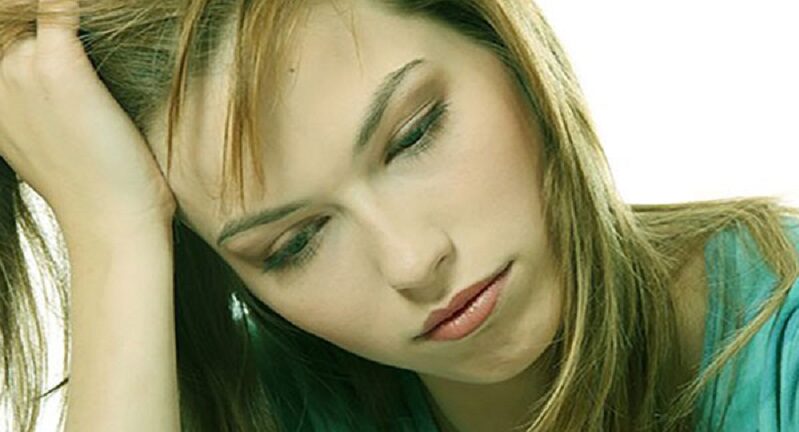 Bảng màu phun môi đẹp phù hợp xu hướng cuối năm 2025 27 bang mau phun moi 11jpg e1763965801897