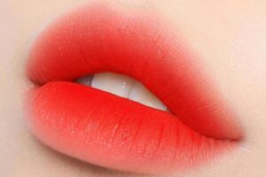 Xăm môi bị sưng mấy ngày? Cách giảm sưng nhanh nhất tại nhà