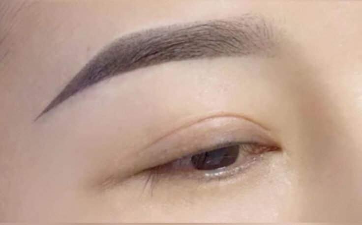 Giải mã các kỹ thuật phun chân mày: Ombre, sợi & Shading? 3 Phun mày rải hạt ombre có hợp với mọi dáng mặt không? Chuyên gia tư vấn