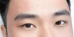 Dáng chân mày nam giới tăng sự nghiệp và tài lộc: bí quyết cải vận từ diện mạo