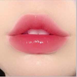 Phun môi màu hồng ổi: sắc môi trong veo giúp nàng thêm xinh yêu