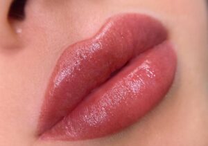 Phun môi màu hồng trầm: lựa chọn cho nàng yêu vẻ đẹp trưởng thành tinh tế