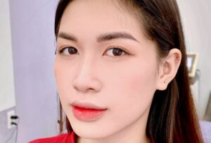 Phun mày sợi hairstroke giúp gương mặt hài hòa và sắc nét hơn như thế nào?