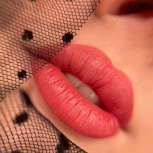 Dấu hiệu phun môi thành công là gì? Nhận biết môi lên màu đẹp tự nhiên và bền màu