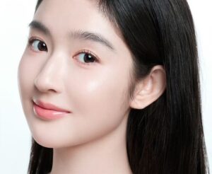 Lịch làm đẹp 2026 đầy đủ: ngày tốt để xăm chân mày, phun môi