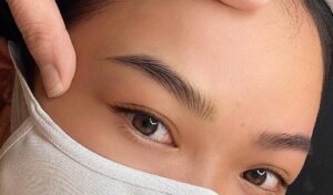 Điêu khắc mày 2026: Sợi mảnh – mềm – tự nhiên bao nhiêu là đẹp?