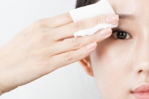 Hướng dẫn chăm sóc đúng cách để không bị sẹo sau phun xăm