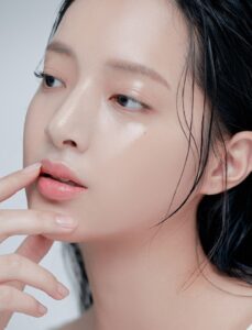 Chăm sóc cho da dầu sau phun mày môi: chuẩn 2026