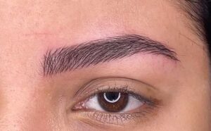 Phun mày sợi Hairstrokes là gì? Xu hướng tự nhiên 2026