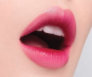 Giải mã lý do phun xăm môi lên màu không đẹp và cách xử lý