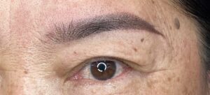 Kỹ thuật phun mày tán bột có còn phù hợp năm 2026?