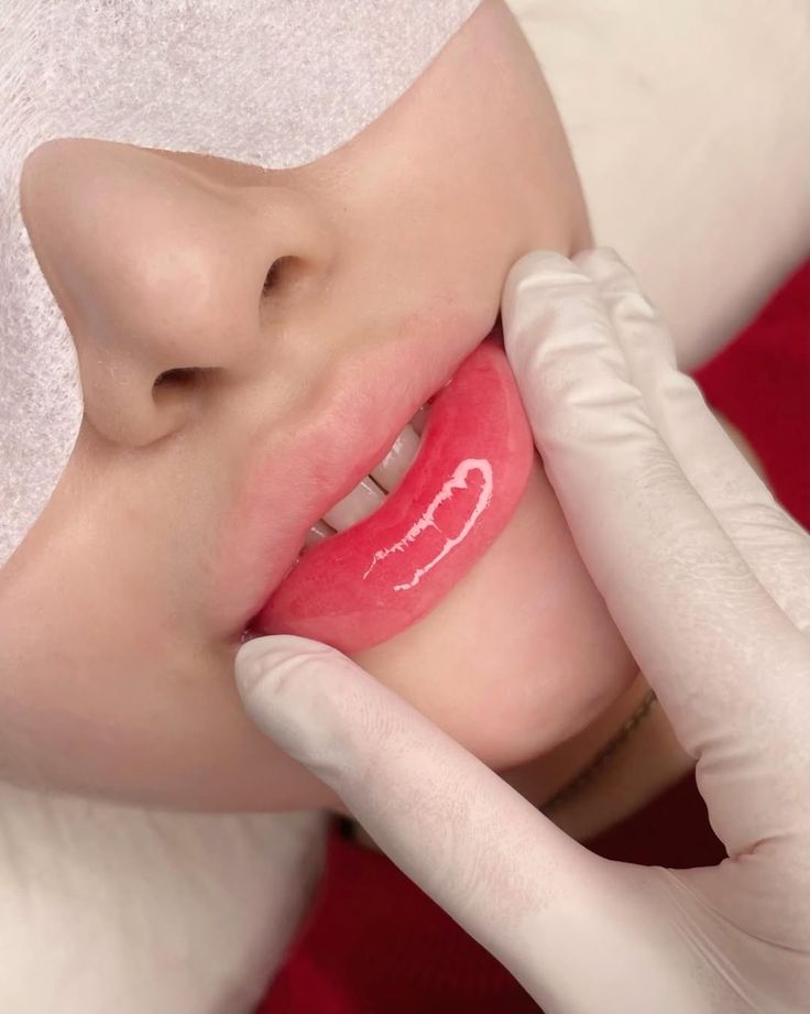 Bí quyết chọn cơ sở phun xăm thẩm mỹ uy tín tại Việt Nam