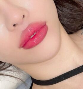 Phun môi màu hồng rose: lựa chọn tinh tế cho nàng thích vẻ đẹp thanh lịch