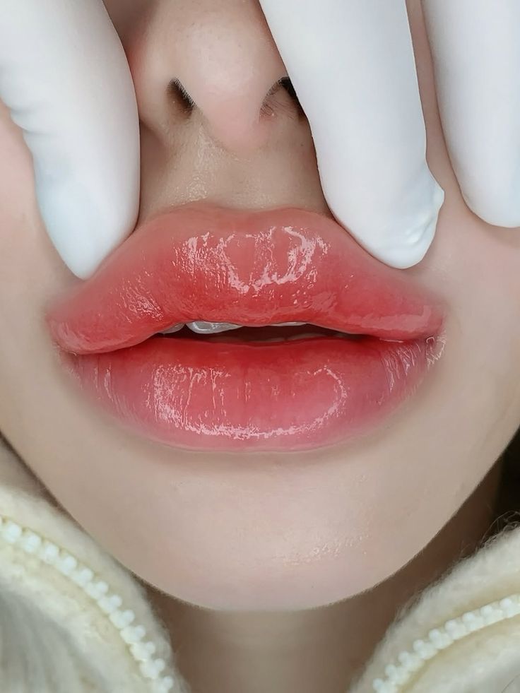 Phun môi tự nhiên nhưng không nhạt – công thức mới