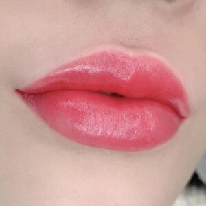 Phun môi có xăm lại được sau khi phai màu không? Quy trình chuẩn xác