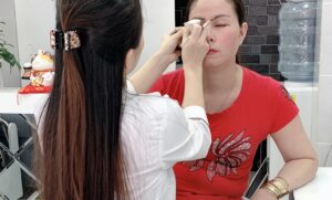 Mất niềm tin vào spa phun xăm: dấu hiệu cảnh báo bạn không nên bỏ qua