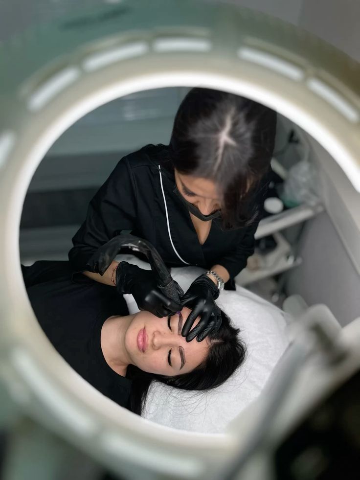 Phun xăm thẩm mỹ – Giải pháp làm đẹp tự nhiên không cần trang điểm mỗi ngày 1 Các công nghệ phun xăm an toàn nhất hiện nay bạn cần biết