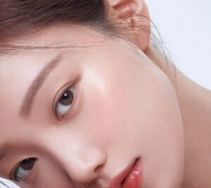 Hướng dẫn chọn dáng phun chân mày phù hợp với từng khuôn mặt?