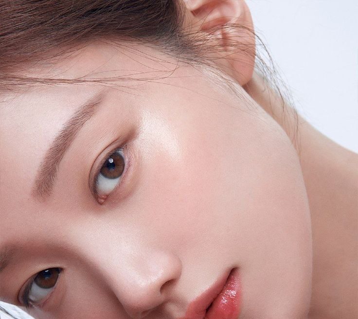 Hướng dẫn chọn dáng phun chân mày phù hợp với từng khuôn mặt?