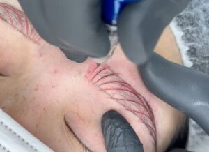 Phun chân mày Hairstroke là gì? Ưu nhược điểm & đối tượng phù hợp