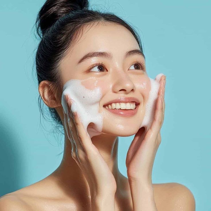 Phun chân mày bao lâu mới được rửa mặt mà không ảnh hưởng màu mực?