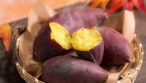 Phun môi ăn khoai lang được không? Chuyên gia giải đáp chi tiết 2 Phun môi ăn khoai lang được không? Chuyên gia giải đáp chi tiết