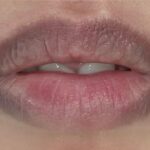 Phun môi phục hồi nền môi thâm: Công nghệ hay chỉ là chiêu marketing?