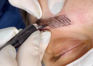 Phun xăm thẩm mỹ là gì? Hướng dẫn từ A → Z cho người mới bắt đầu