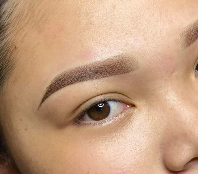 Tại sao phun mày bong xong vẫn nhạt màu? Chuyên gia phân tích