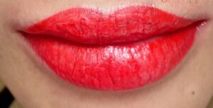 Top 10 lỗi thường gặp khi phun xăm môi & cách khắc phục nhanh nhất