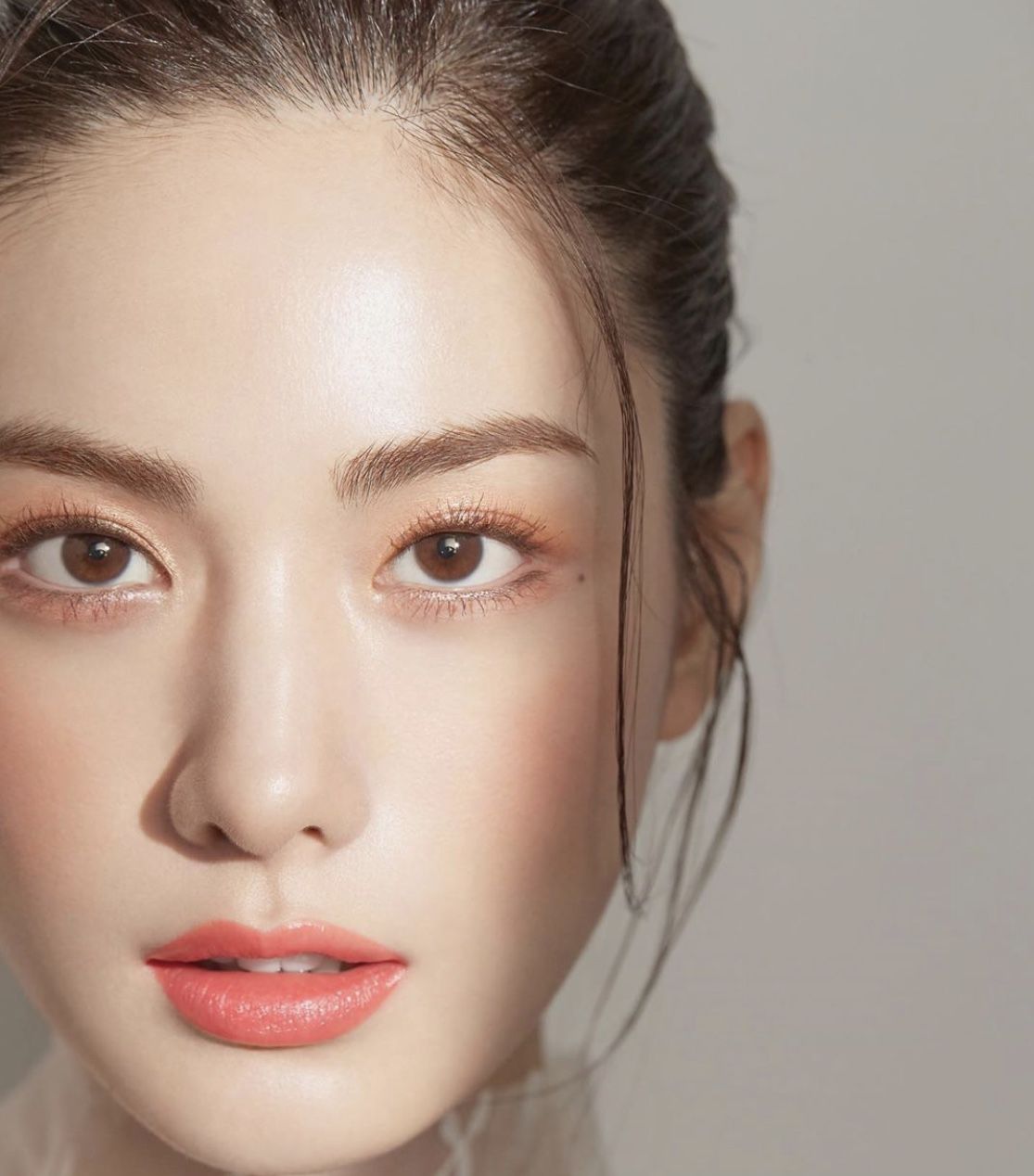 Xu hướng phun xăm thẩm mỹ 2026: Phun chân mày – phun môi nào đang “lên ngôi”? 1 Xu hướng phun xăm thẩm mỹ 2026: Phun chân mày – phun môi nào đang “lên ngôi”?