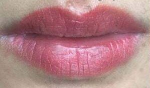 Phun môi nhưng màu không lên: nguyên nhân phổ biến và cách khắc phục