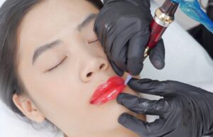 Phun xăm không như quảng cáo: lý do khiến khách hàng mất niềm tin