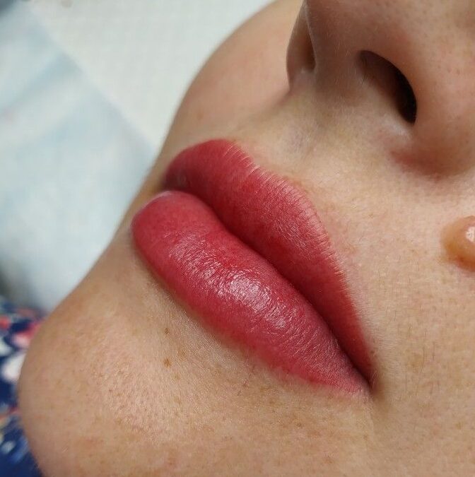 Hướng dẫn chăm sóc sau phun môi Nano để màu lên đẹp lâu