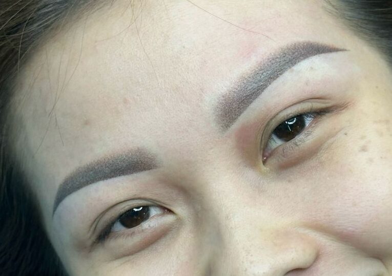 Phun chân mày ombre là gì? Ưu nhược điểm và giá mới nhất 2026