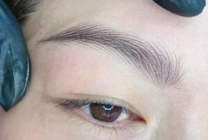 Phun mày Hairstroke đón Tết: Giải pháp cho dáng mày tự nhiên như sợi thật