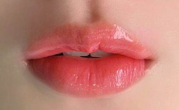 Phun môi Hàn Quốc là gì? Có gì khác phun môi truyền thống 1 Phun môi Hàn Quốc là gì? Có gì khác phun môi truyền thống