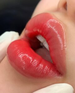 Phun môi Nano là gì và hiệu quả lên màu như thế nào?