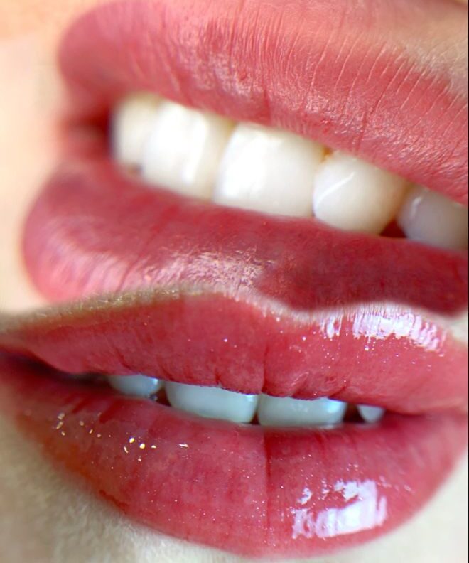 Phun môi Tết 2026: Xu hướng màu môi hot giúp gương mặt tươi tắn ngày xuân