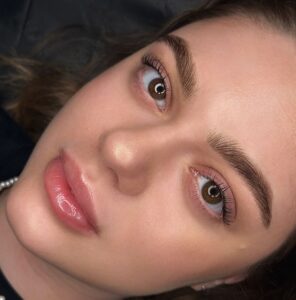 Xu hướng phun xăm thẩm mỹ 2026: Phun chân mày đẹp tự nhiên